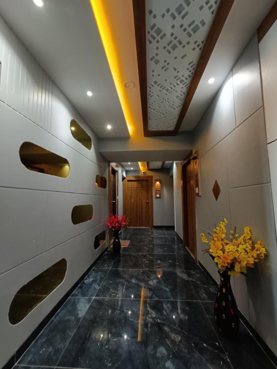 Hotel Rk Icon Ahmedabad Exterior photo